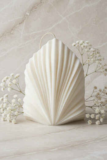 Palm Leaf Candle