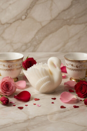 Swan Candle
