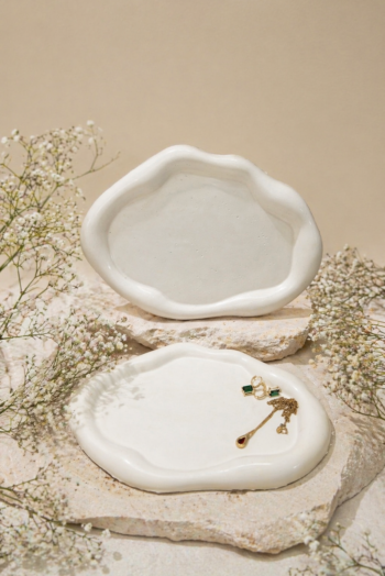 Oval Cloud Tray