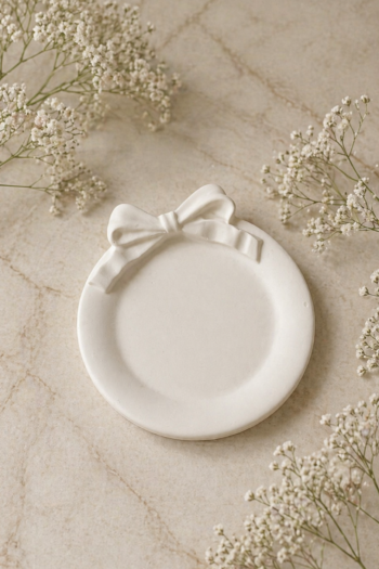 Round Bow Tray