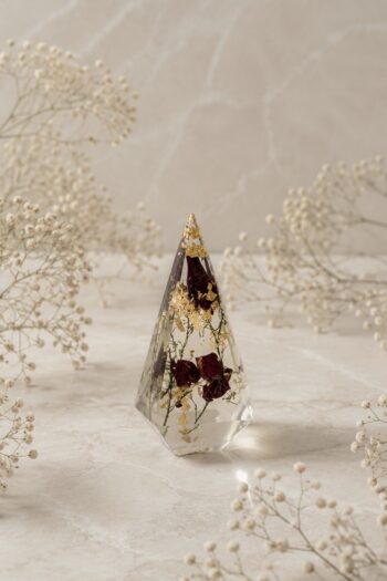Petite Petal Ring Holder
