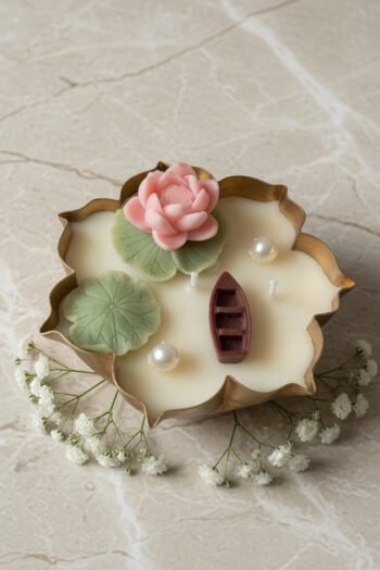 Lotus Pond Urli Candle