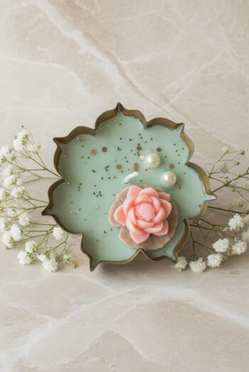 Lotus Puddle Urli Candle